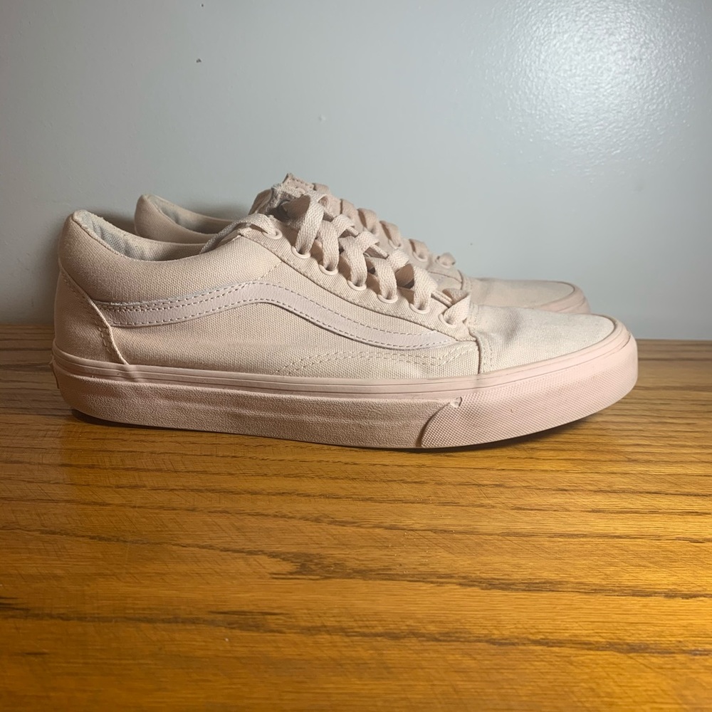 Vans Unisex Old-Skool Shoes (Peach)
